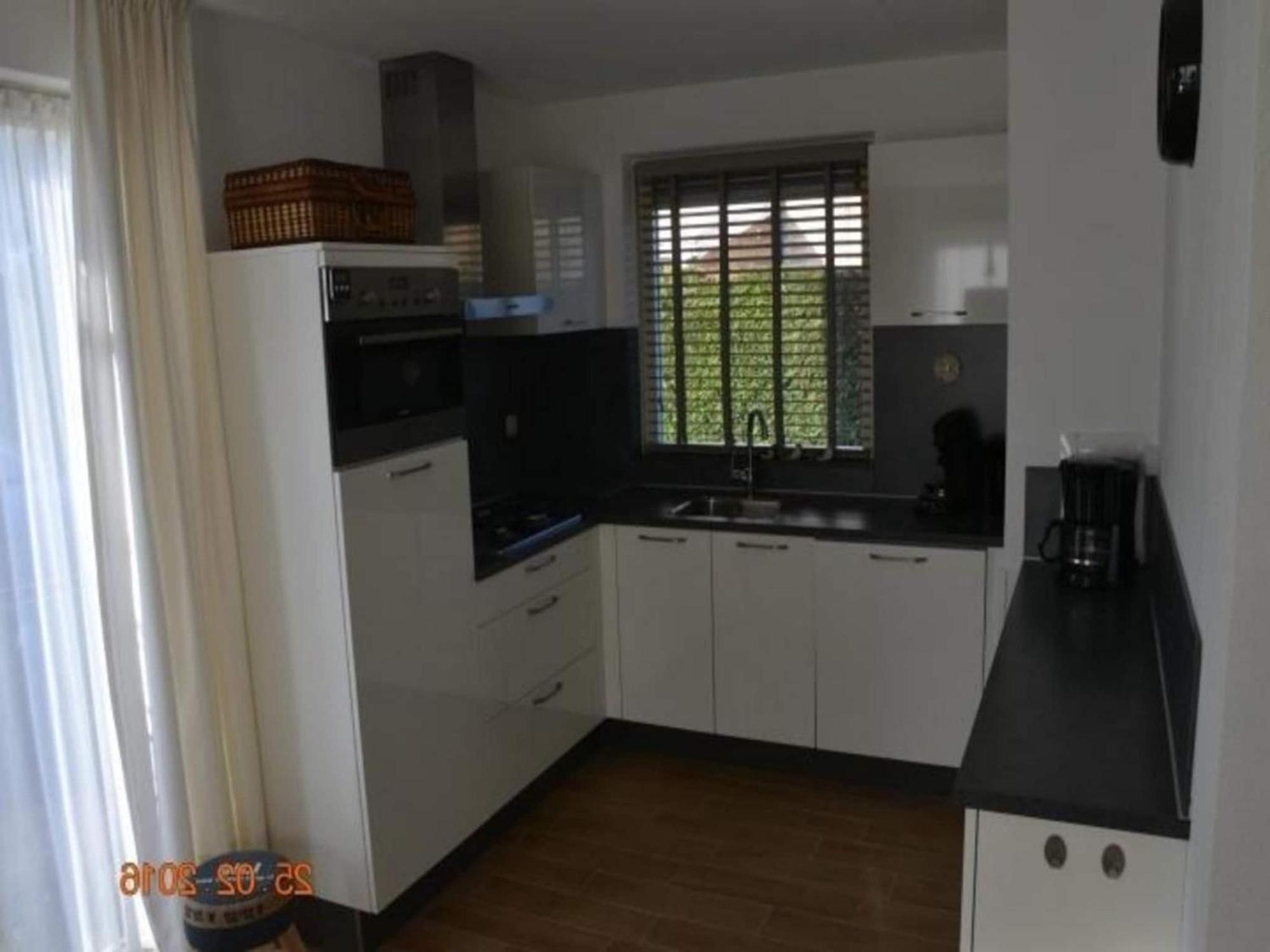 Inviting With Garden Vakantiehuis Breskens